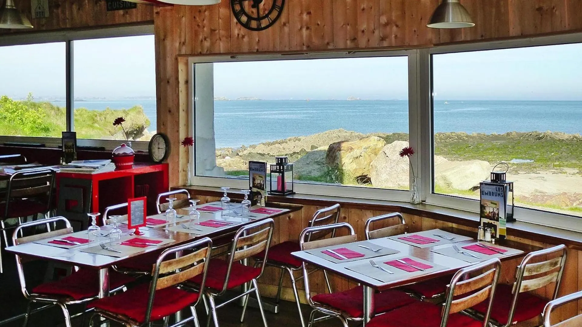 Comfortable Country Villa Near Coast Plougasnou
